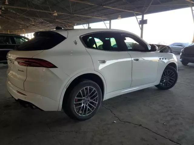2023 maserati grecale gt
