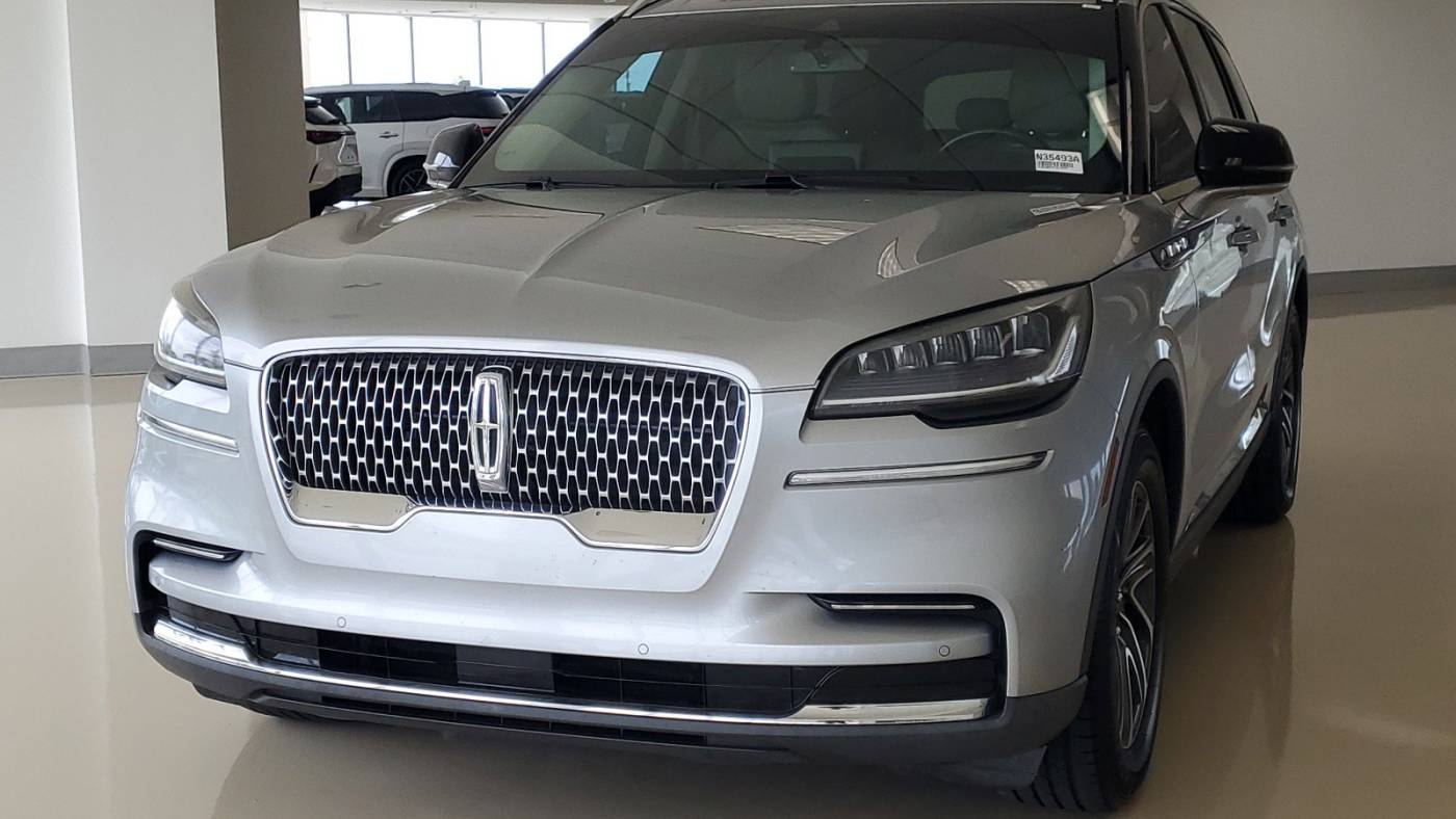 2020 lincoln aviator standard