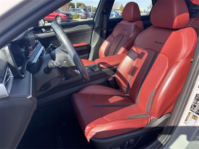 2021 kia k5 gt-line