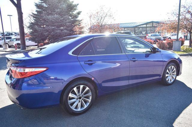 2015 toyota camry se