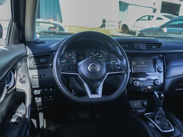2019 nissan rogue sl
