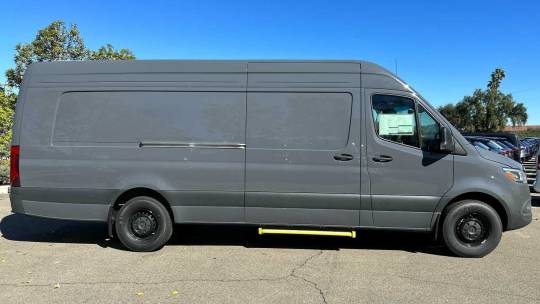 2024 Mercedes-Benz Sprinter