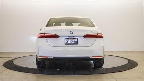 2024 bmw 530