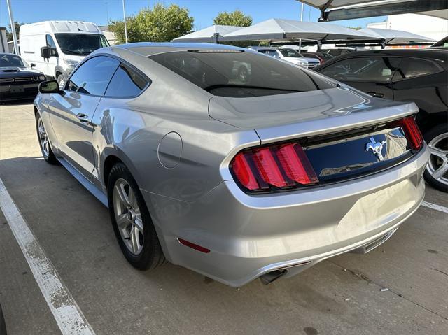 2017 ford mustang v6