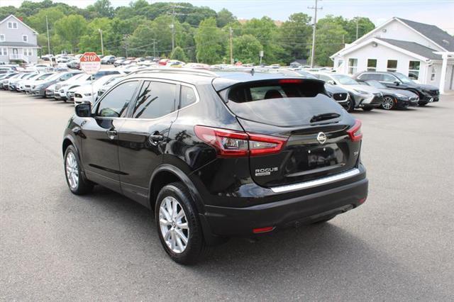 2021 nissan rogue sport sv
