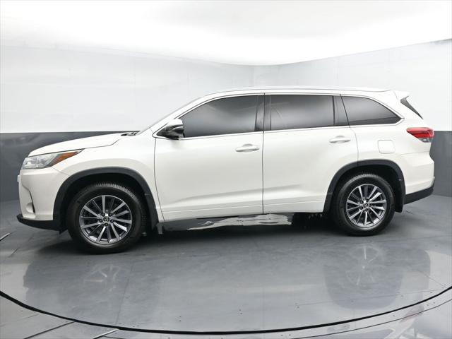 2017 toyota highlander xle