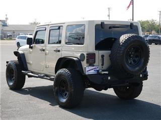 2011 Jeep Wrangler sahara