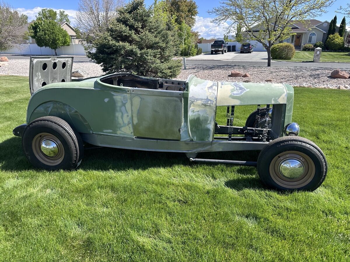 1928 ford roadster grey