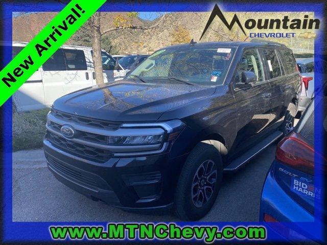 2022 ford expedition xlt