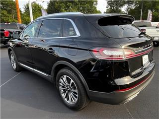 2021 Lincoln Nautilus standard