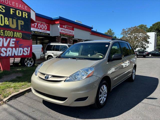 2008 toyota sienna le