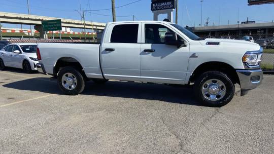 new 2024 ram 2500 tradesman crew cab 6'4" box 4wd