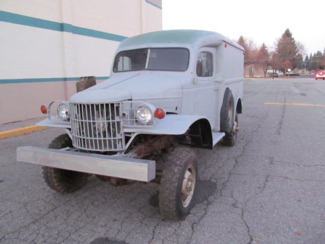 rare wc9 wwii ambulance, like wc54 but 1/2 ton with only 2,288 units produced