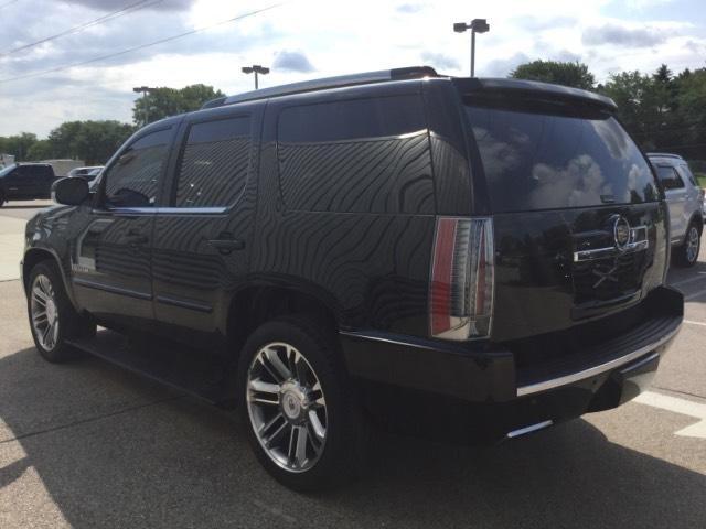 used 2013 cadillac escalade awd premium milwaukee, wi 53221 for sale in milwaukee, wisconsin
