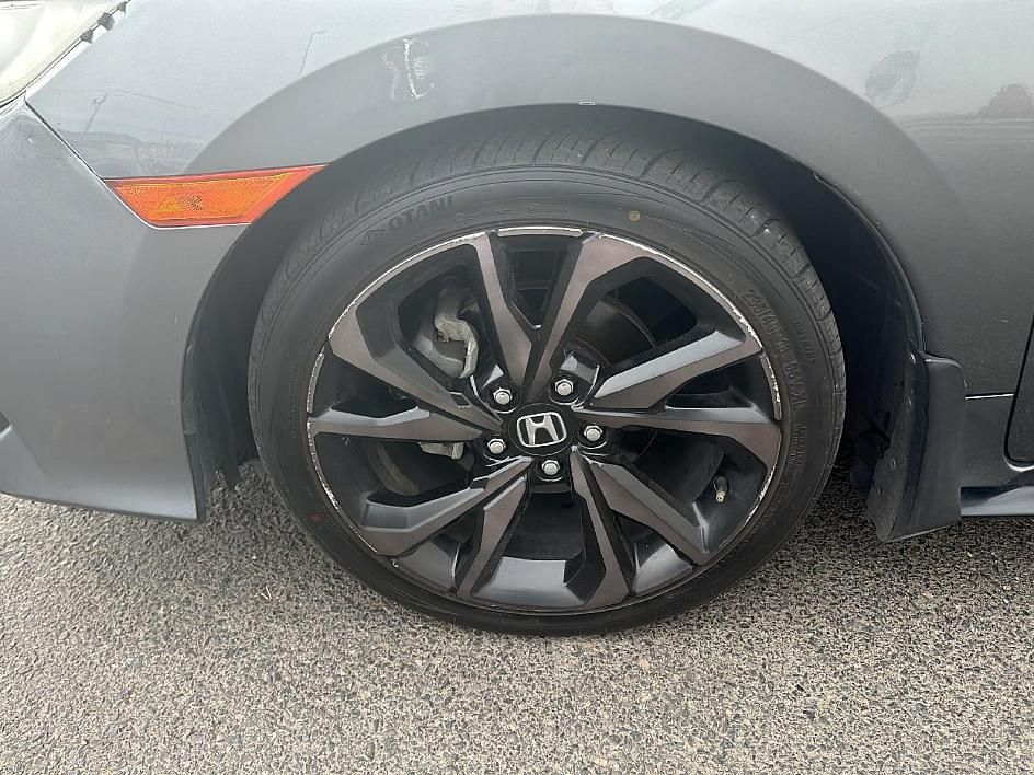 2017 honda civic hatchback sport