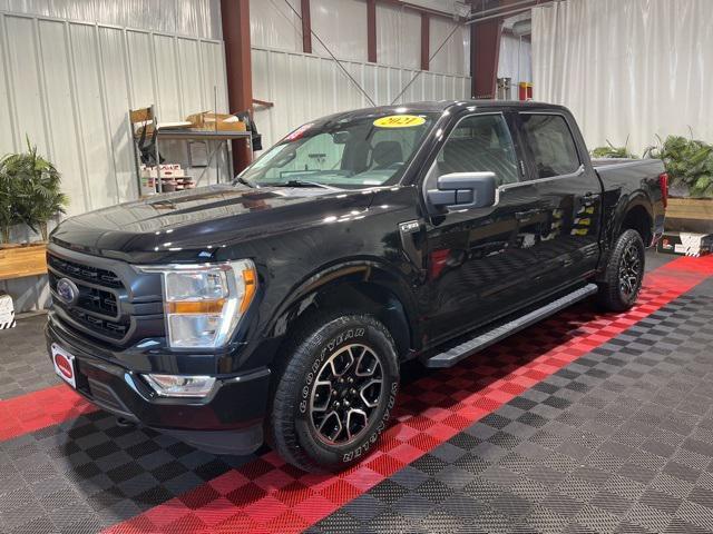 2021 ford f-150 xlt