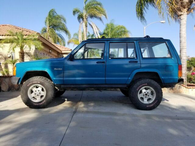 1994 jeep cherokee xj se 4wd 4.0 automatic