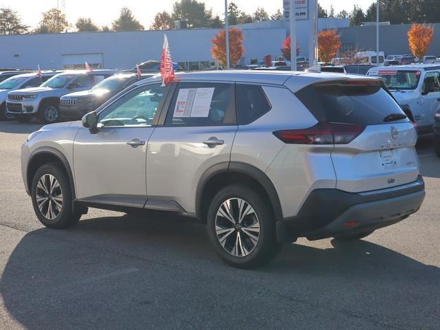2022 nissan rogue sv