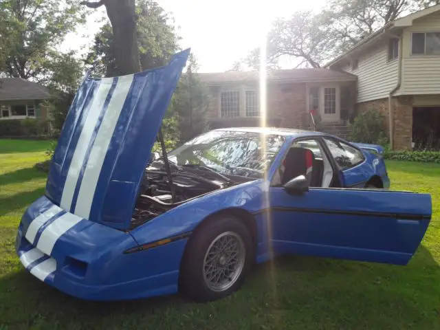 pontiac fiero coupe 1987