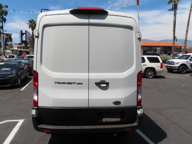 2020 ford transit-250 base