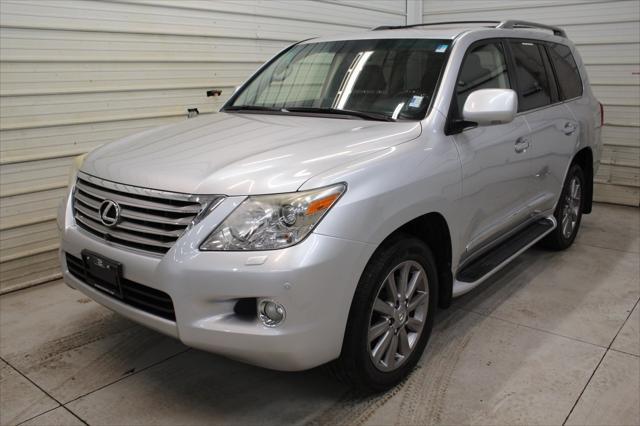 2011 lexus lx 570 base