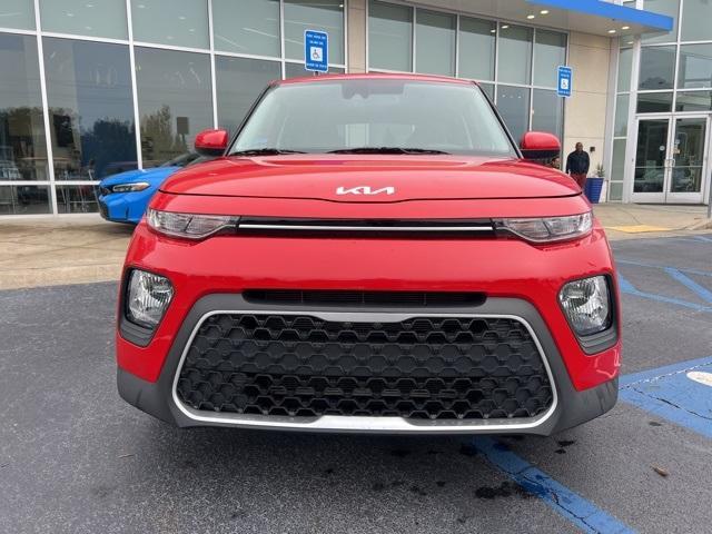 2022 kia soul lx