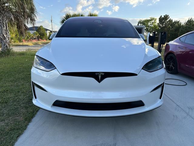 2023 tesla model x plaid