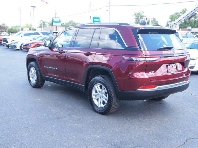 2023 jeep grand cherokee laredo