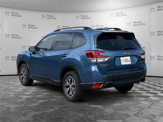 2022 subaru forester premium