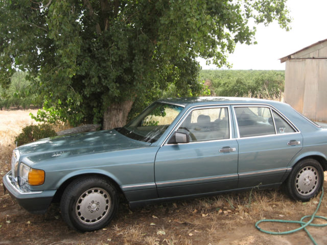 1989 mercedes benz 300 series
