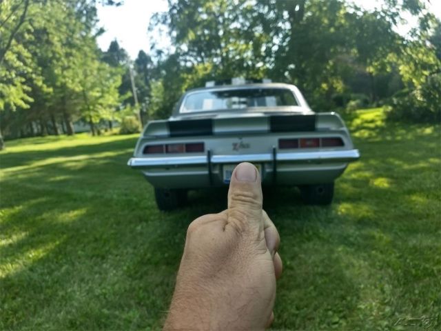 1969 chevrolet camaro z28 v8 gas motor 4 speed manual rwd leather garage kept