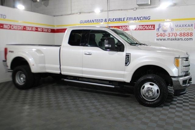 2017 ford f-350 lariat