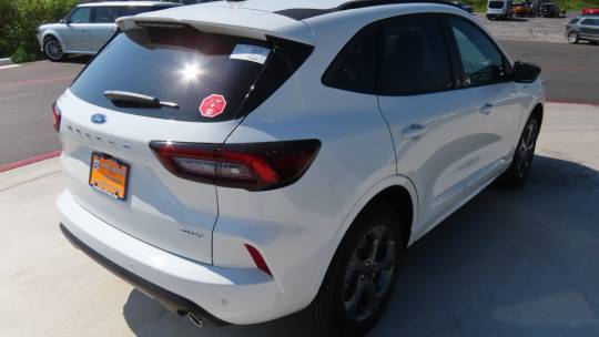 2024 Ford Escape