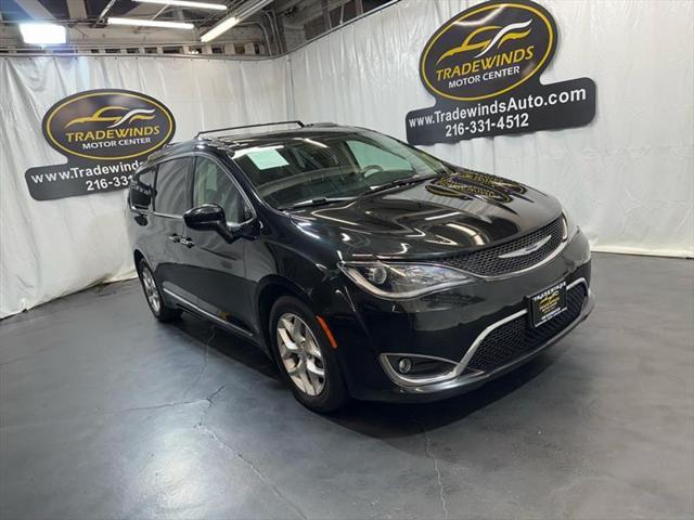2019 chrysler pacifica touring l