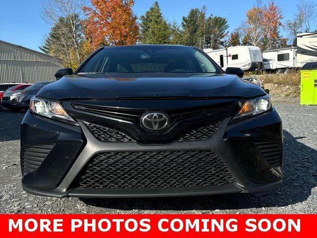2018 toyota camry se