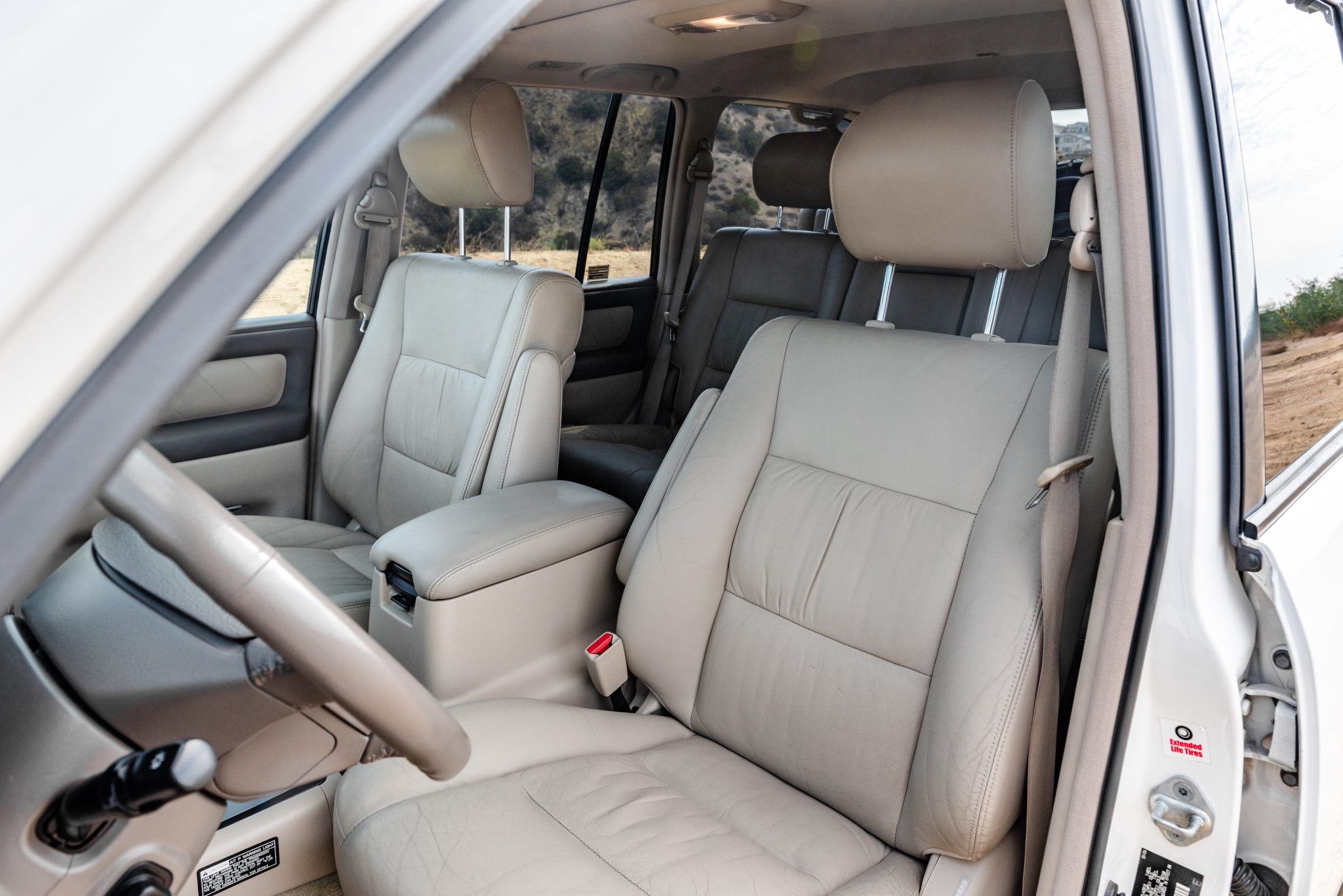 2006 toyota land cruiser uzj100