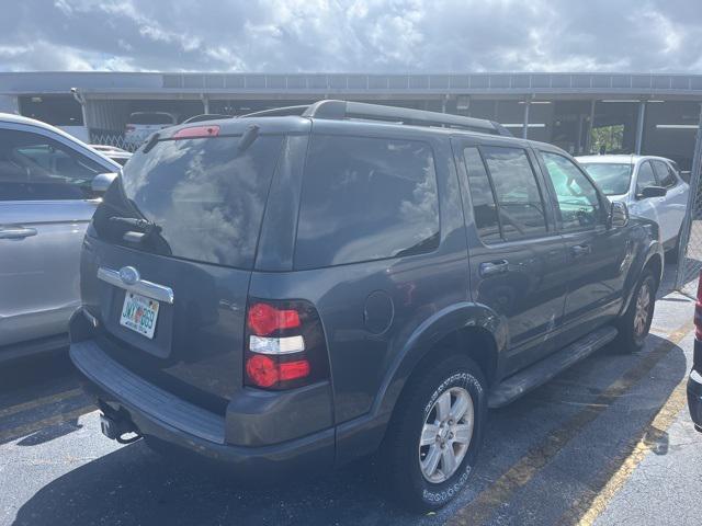 2010 ford explorer xlt