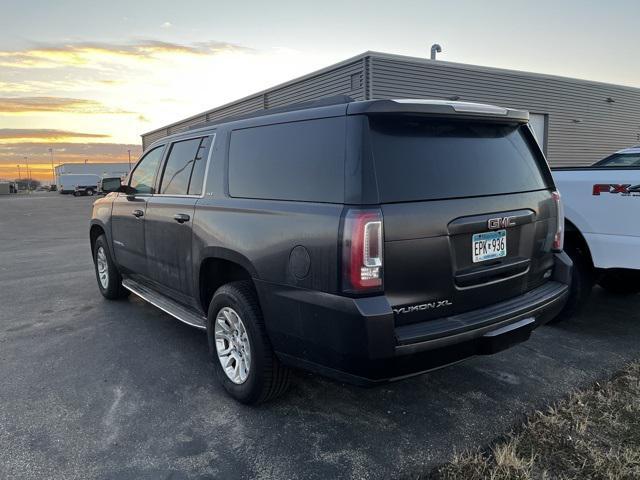 2017 gmc yukon xl slt