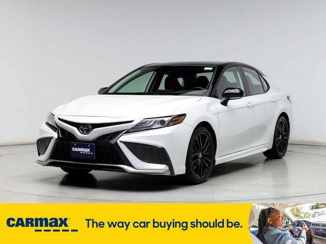 2022 toyota camry xse