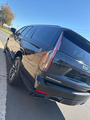 2022 cadillac escalade esv sport
