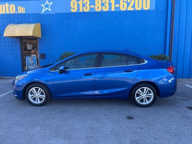 2017 chevrolet cruze lt