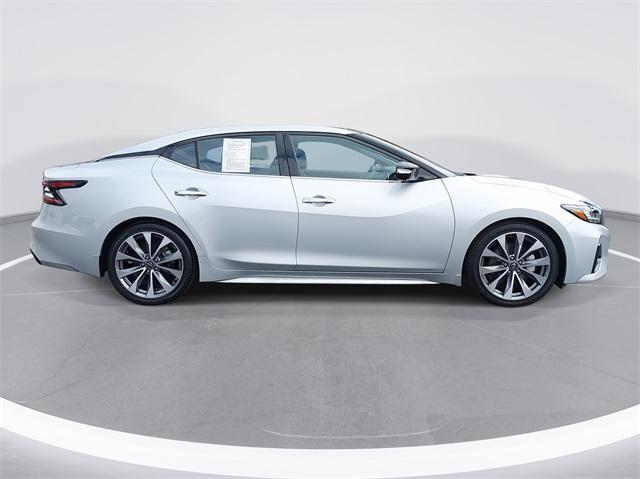 2023 nissan maxima platinum