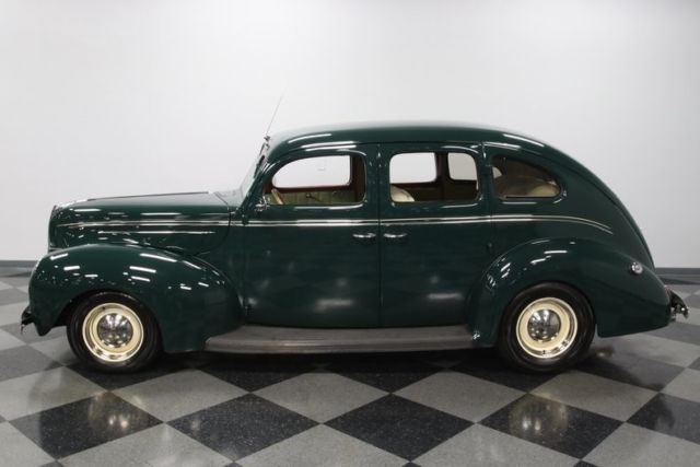 1939 ford deluxe sedan sedan 383 stroker v8 4 speed automatic classic vintage co