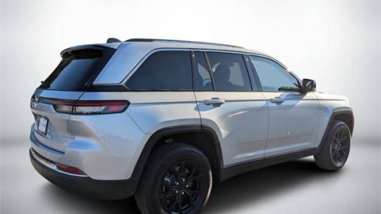 2023 Jeep Grand Cherokee
