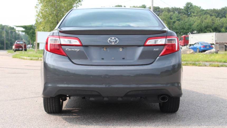 2014 toyota camry se