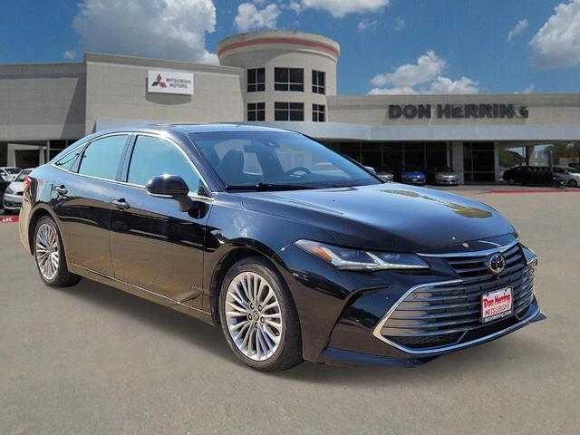 2022 toyota avalon limited