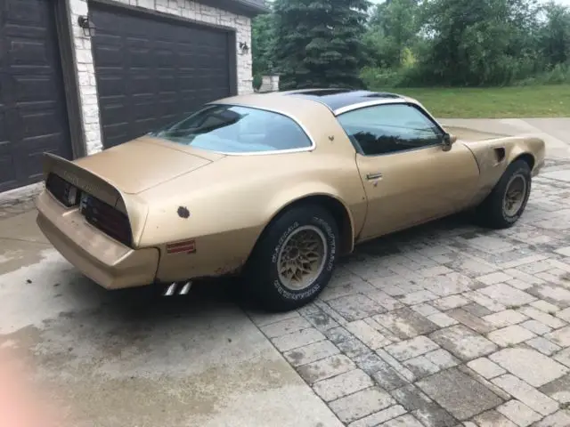 1978 trans am 49,000 org miles. 4 spd car loaded