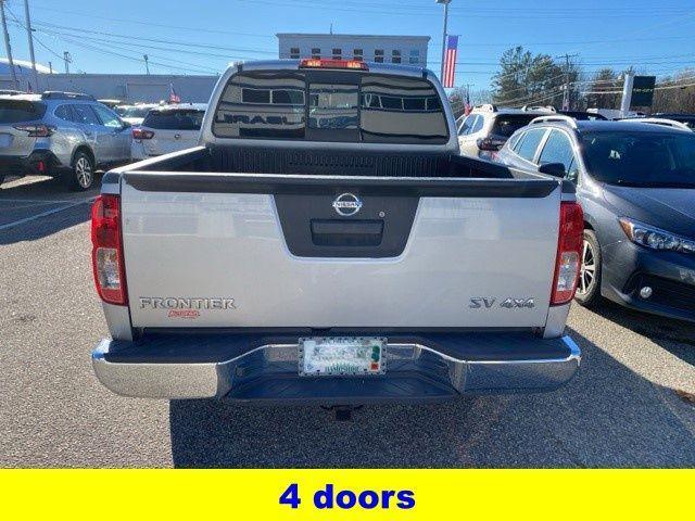 2016 nissan frontier sv