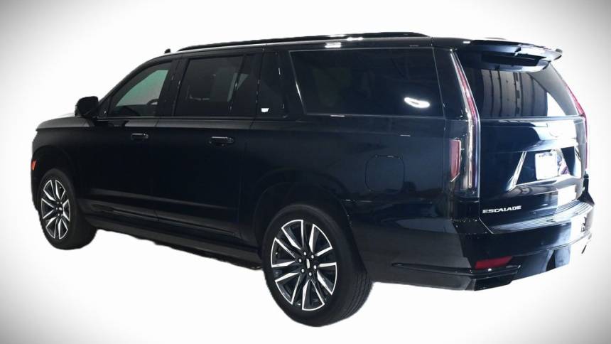 2023 cadillac escalade esv sport