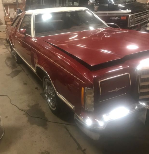 98101 actual miles garage kept old lady owned